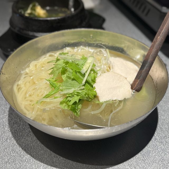 【大阪・梅田】絶品サムギョプサルの食べ放題がリーズナブル「ウメダニューウェーブ」