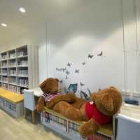 兒童玩具圖書館🪀 色彩繽紛小孩子世界
