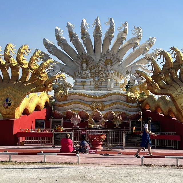 วัดแสนสุข