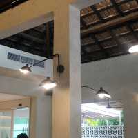 brunch spot in KL (tasty Konlou mee)