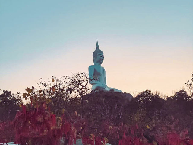 วัดรอยพระพุทธบาทภูมโนรมย์ Unseen มุกดาหาร 