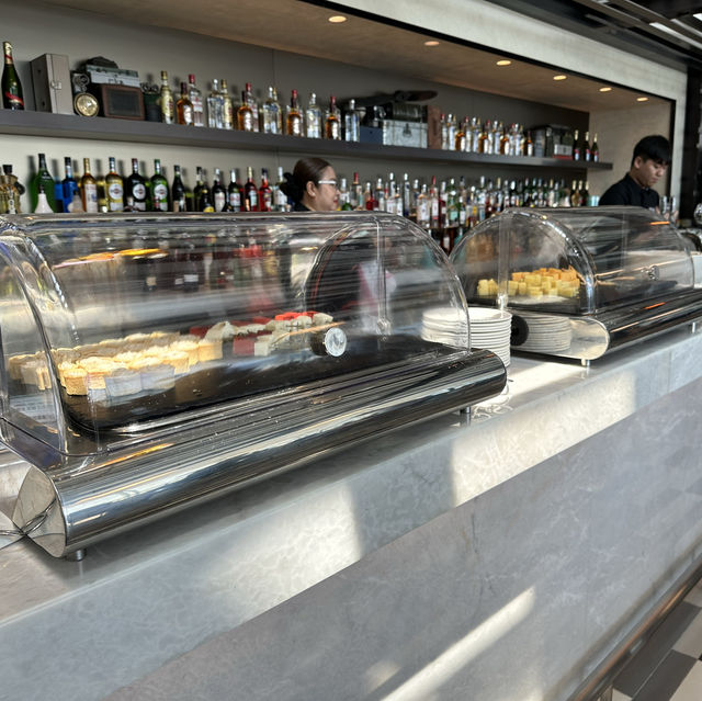  The Centurion Lounge - 香港國際機場