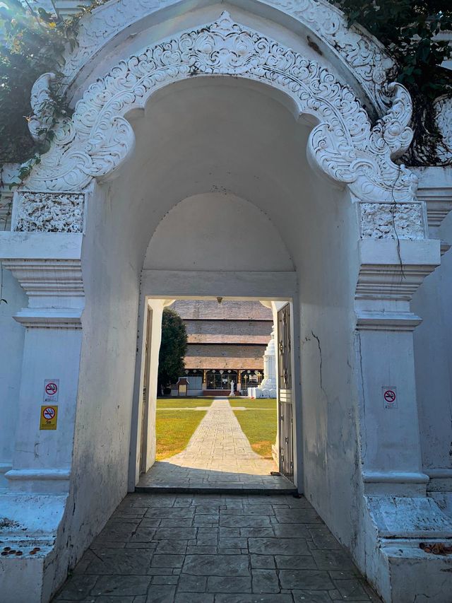 ย้อนเวลาไปพระอารามหลวงที่เชียงใหม่