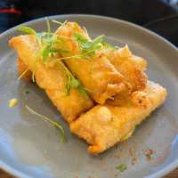 中環｜斜路上鋪頭細細嘅特色少見秘魯菜🇵🇪🍗🐟