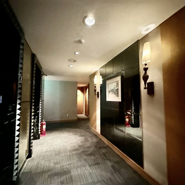（怡亨酒店）非住不可的酒店