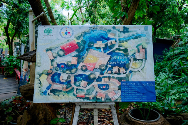 สวนซ่อนศิลป์ Secret Art Garden 