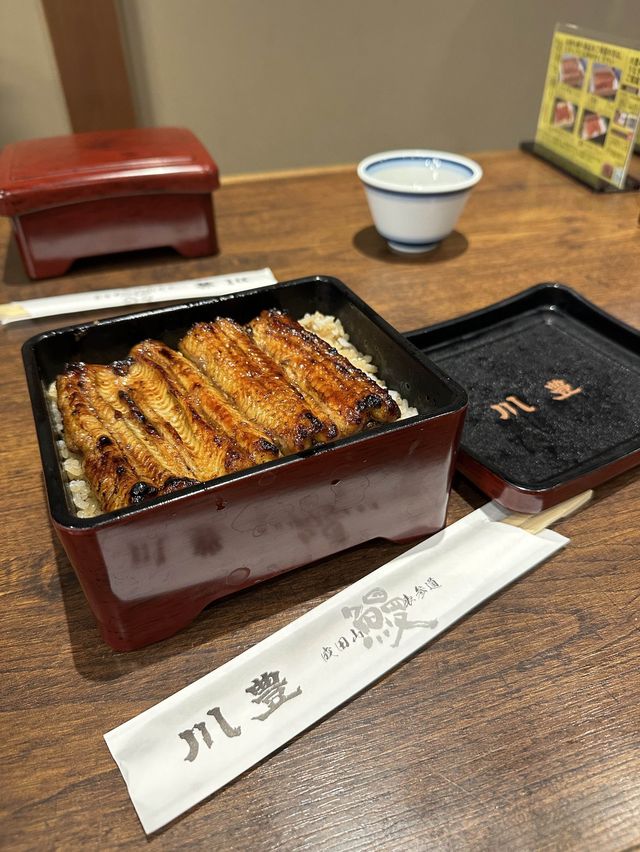 成田百年老店嘆入口即融鰻魚飯
