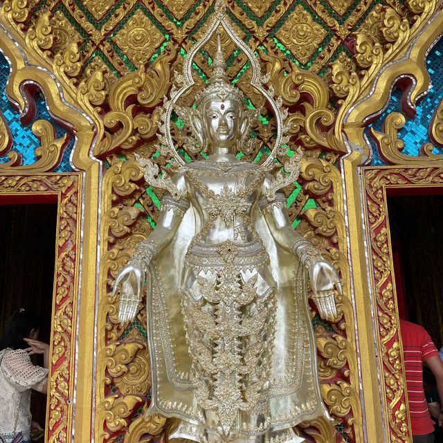 พระอุโบสถวัดมณีวงศ์