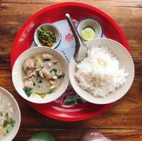 ต้นไม้ใบหญ้าคาเฟ่ แก่งกระจาน จ.เพชรบุรี 🍃