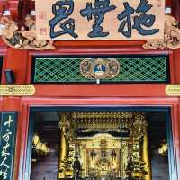 永遠人來人往熱鬧的淺草寺