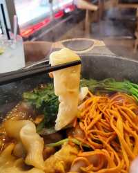 尖沙咀一次過食雞煲烤魚串燒「小魚兒」