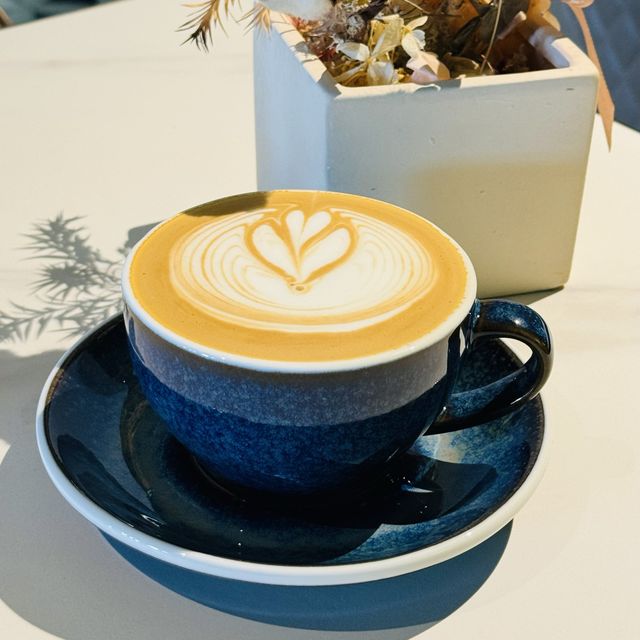  ☕️Library Restaurant and Bar