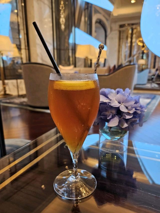仿佛在華麗殿堂內High Tea