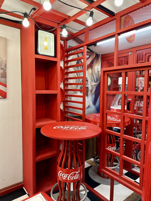 Cafe Cola