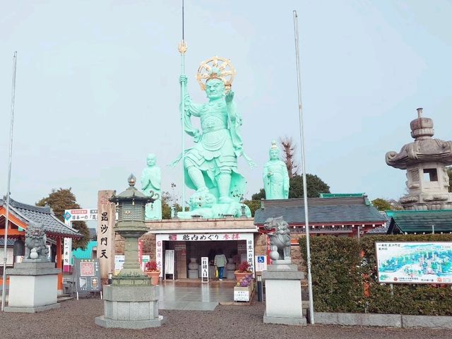 日本一の大きさの毘沙門天像一乗院