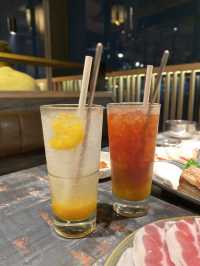 夜景。韓燒。美味大牛骨