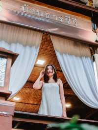 บ้านเล็กในป่าใหญ่ ….. บ้านธารชีวี