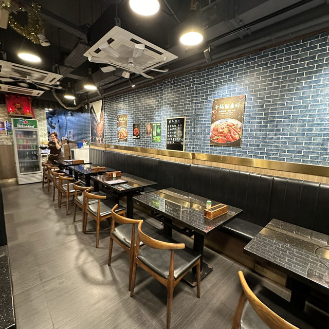 價錢親民．惹味抵食．川菜館