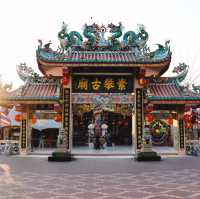 ศาลเจ้าพ่อหลักเมือง สุพรรณบุรี