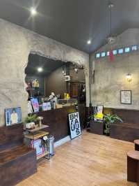 Black Dog Cafe 🐾
