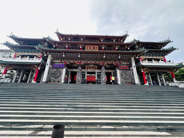วัดนาจาแห่งเกาสง - SanFeng Temple