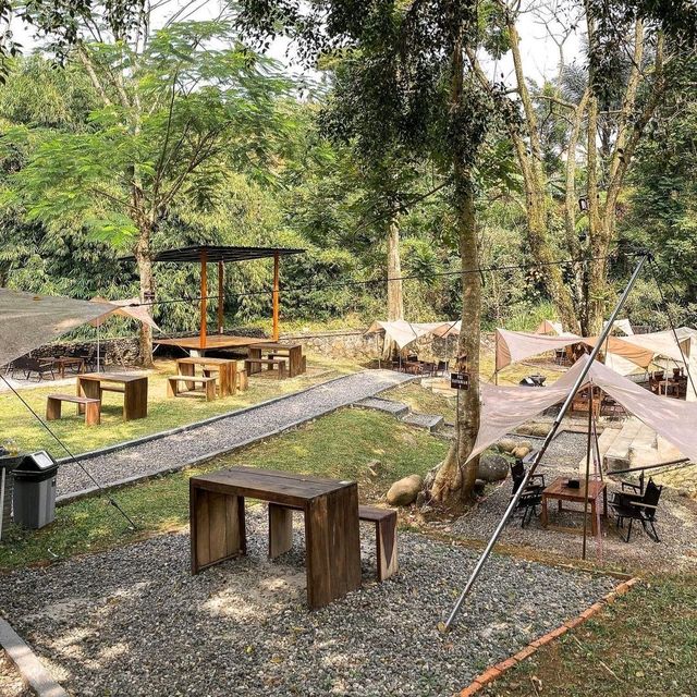 PUNCAK ATANAPI COFFEE | COFFEESHOP WITH A CAMP VIBE IN PUNCAK BOGOR