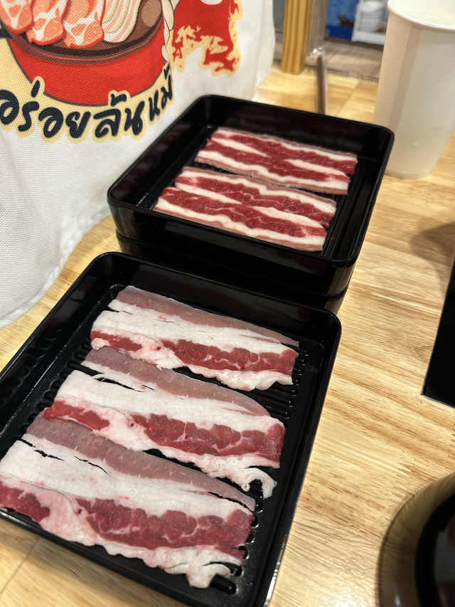 แบงค์ ชาบู 🍱🥘 ชาบูที่เนื้อสดและคุณภาพดีมากๆ 