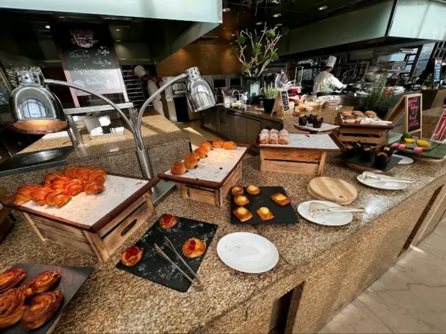 THIRTY8 Restaurant, Bar & Lounge