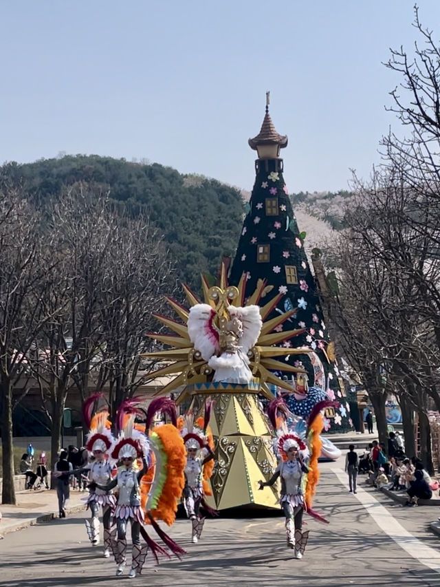 Review Everland 🎡
