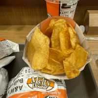 Discovering Okinawa’s Culinary Delights at A&W cafe