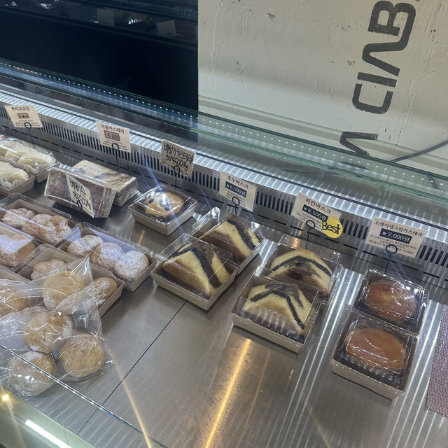 《江陵》 🏝️オーシャンビュー🌊江陵のビーチが一望できるベーカリーカフェ🥐🥐