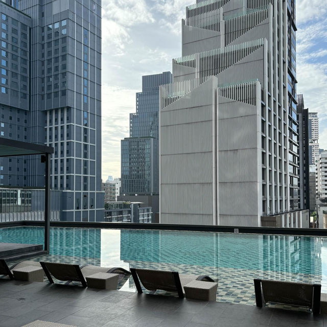 Oakwood Suites Bangkok