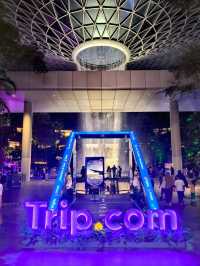 Trip.com photo booths @Jewel Changi 