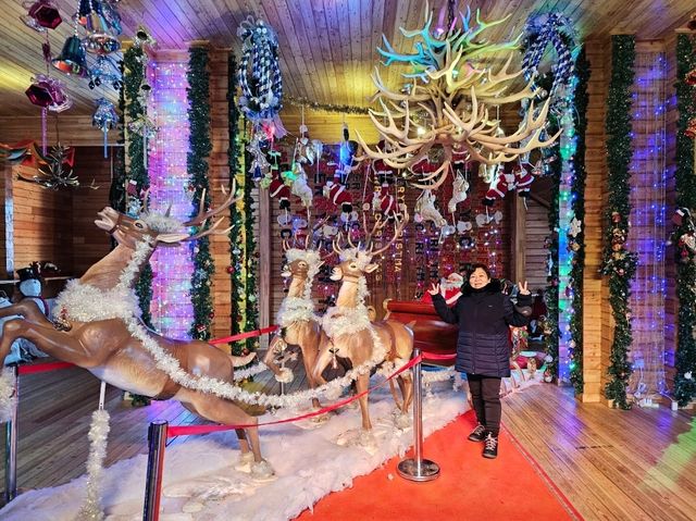 Mohe Arctic Christmas Village: Meet Santa in a Winter Wonderland!