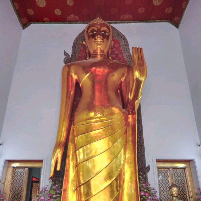 วัดที่สร้างพร้อมกับการสร้างพระบรมมหาราชวัง✨️