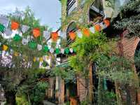 คาเฟ่ สไตล์สวนอังฤษ กลางเมือง สระบุรี 
