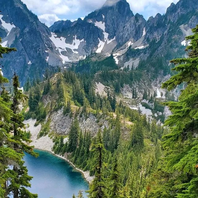 Rainier Mountain
