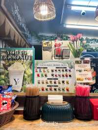 ร้านน้ำปั่นสมูตตี้ริมหาดพัทยา