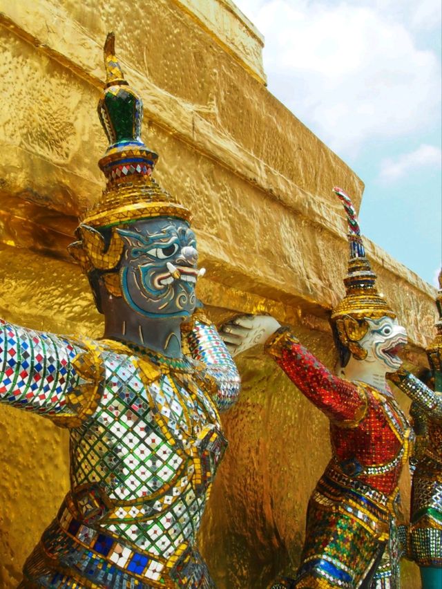 วัดพระศรีรัตนศาสดาราม กรุงเทพมหานคร