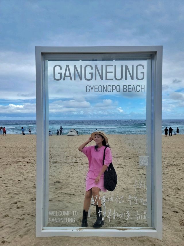 액자 포토존이 새로 생긴 경포해변💙