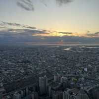 Tokyo Harukas 300: A Sunset Above the Clouds