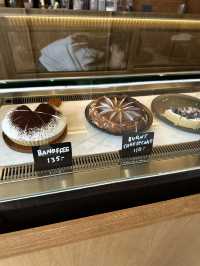 ROGERROOM Coffee • Brunch • Dining