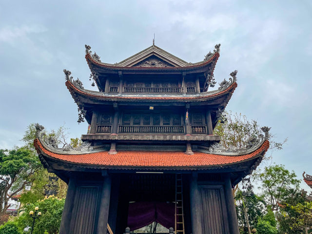 Pho Chieu Pagoda..하이퐁의 로컬사원
