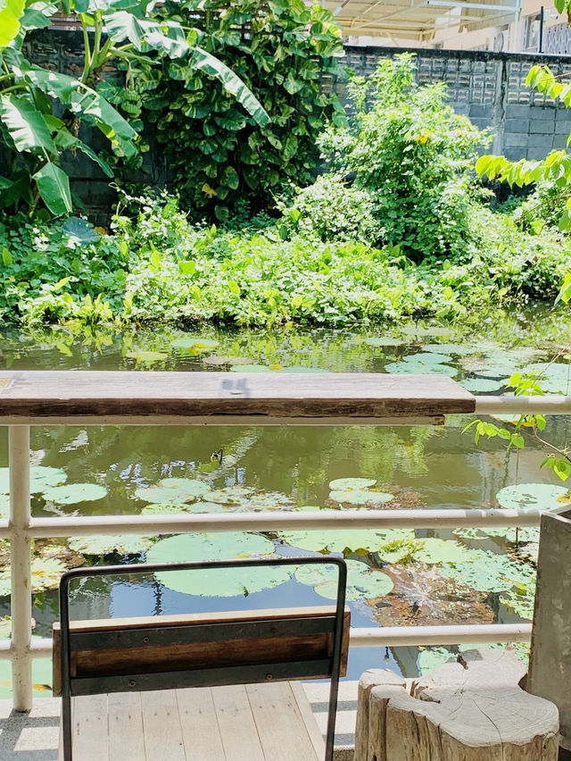 ร้านลับ ที่มีเค้กมะพร้าวอร่อยมาก