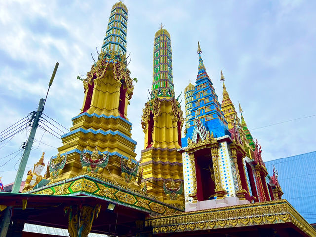 สักการะพระราหูวัดขุนจันทร์