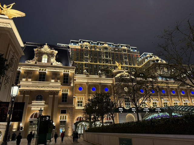 探訪澳門巴黎人鐵塔：浪漫與美的交融 🇫🇷✨