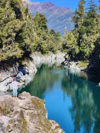 Hokitika Gorge: A Hidden Oasis of Turquoise Beauty and Wild Nature