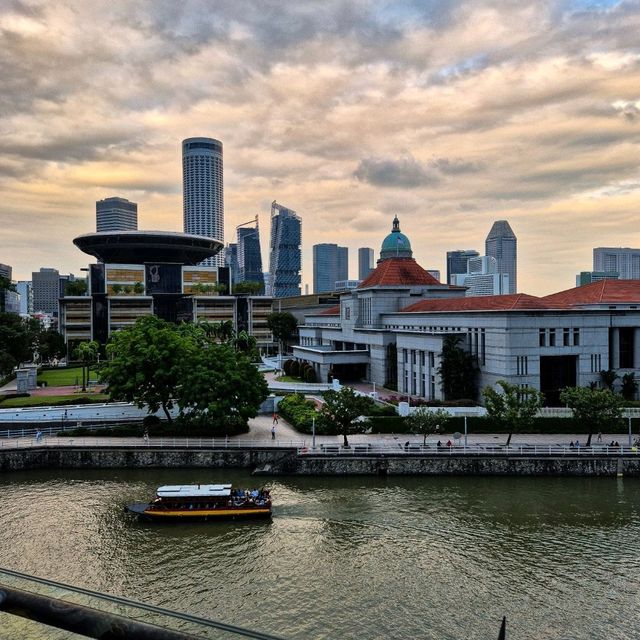 Rooftop Bar at Boat Quay with MBS View
