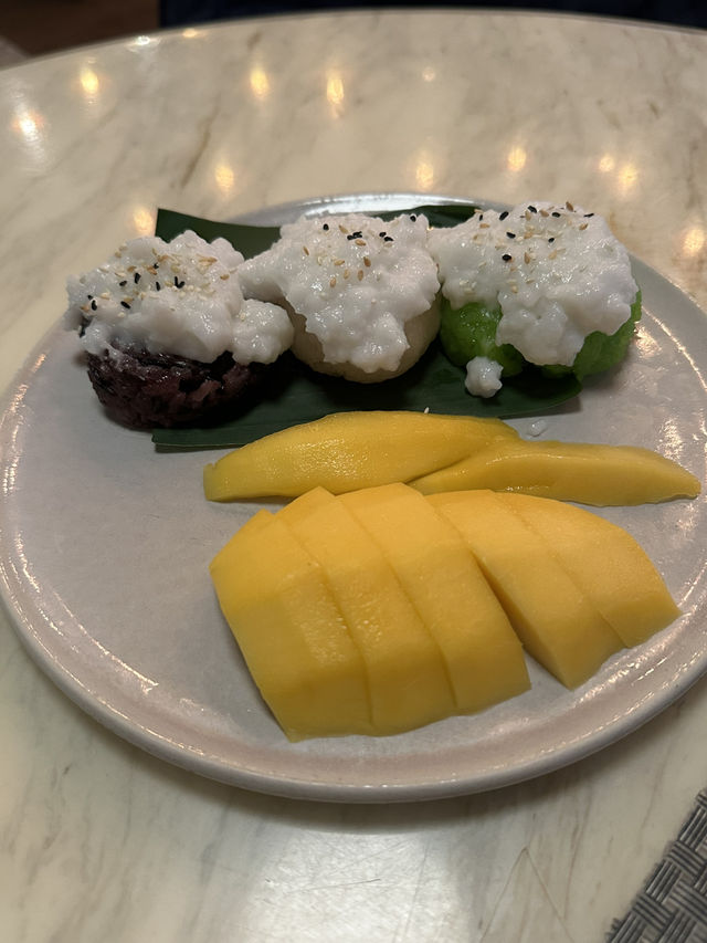 東涌海濱浪漫泰國印度菜特色餐廳