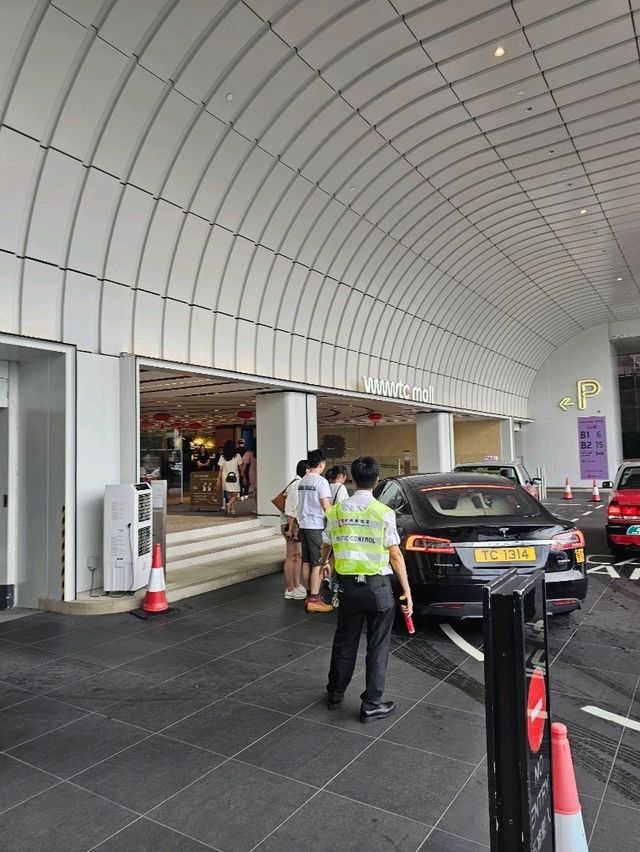 WWWTC Mall: จุดช้อปปิ้งสุดชิคในฮ่องกง